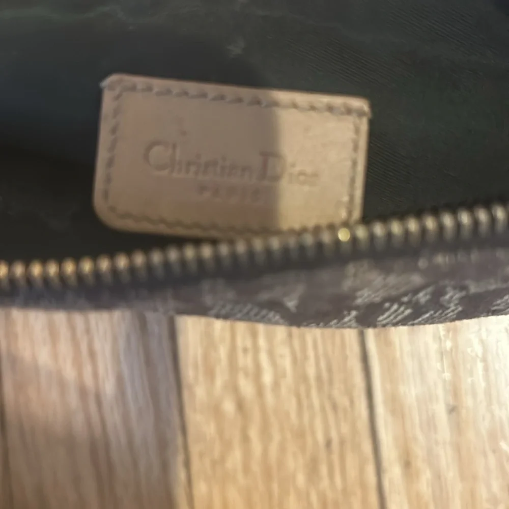 VINTAGE CHRISTIAN DIOR PURSE - Picture 3 of 3